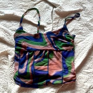 Trippy crop top